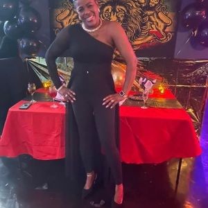 Meet your Posher, First-lady